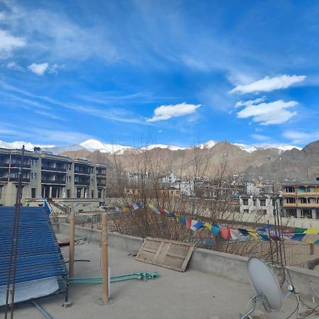 Hotel Lonchay Residency Λεχ Εξωτερικό φωτογραφία
